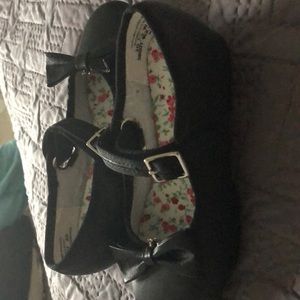 Capezio Tap shoes. Girls size 10 1/2